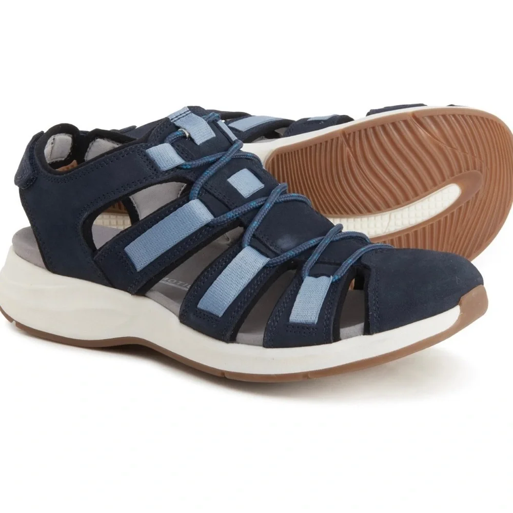 NIB Clarks Solan Sail Fisherman Sandal Navy Combi Suede
